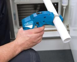 Silverline Quick-Action Plastic Pipe Cutter - 42mm -Household Tool Store ENINSWNM1 1