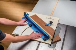 Rockler Tablesaw Cross-Cut Sled - 603 X 603mm (23-3/4" X 23-3/4") 10 Rockler Tablesaw Cross-Cut Sled - 603 X 603mm (23-3/4" X 23-3/4") -Household Tool Store ENINSWNM2