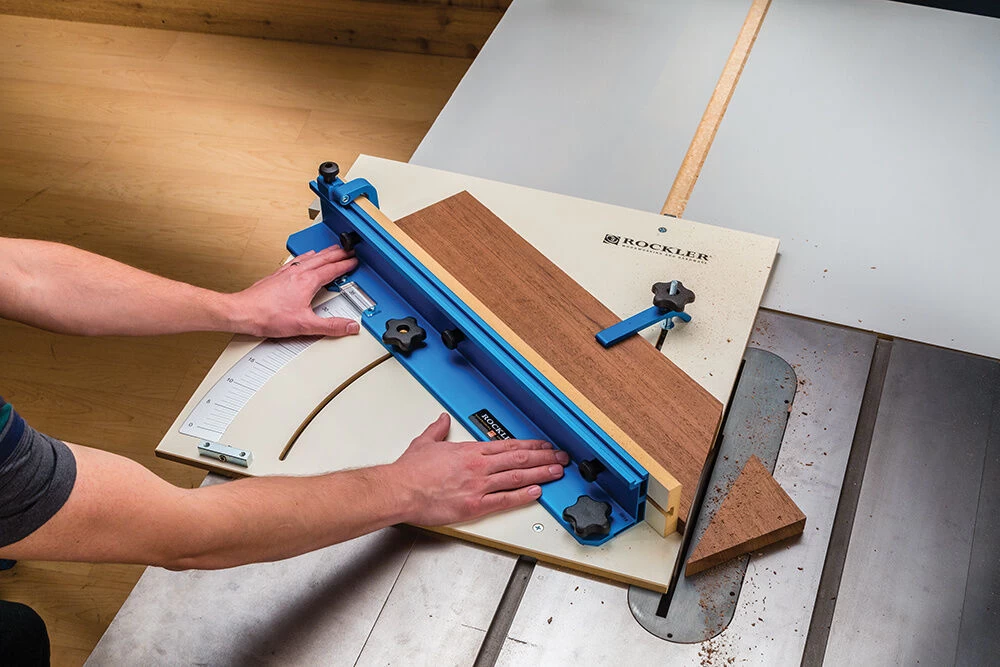 Rockler Tablesaw Cross-Cut Sled - 603 X 603mm (23-3/4" X 23-3/4") 6 Rockler Tablesaw Cross-Cut Sled - 603 X 603mm (23-3/4" X 23-3/4") - Image 4