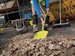 Red Gorilla Gorilla Shovel™ -Household Tool Store GORSHOVELYEL INUSE